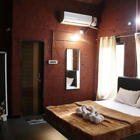 Satyaprabha Cottage Rooms Kudal  Extérieur photo
